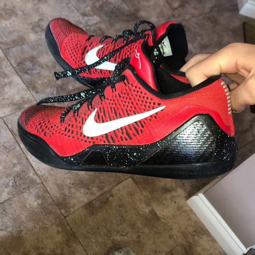 Kobe 9 iron man limited edition lows